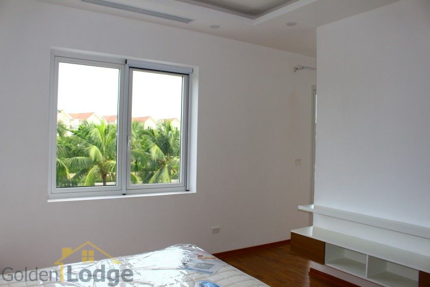 Hanoi villa for lease at Vinhomes Riverside nearby BIS furnished 9