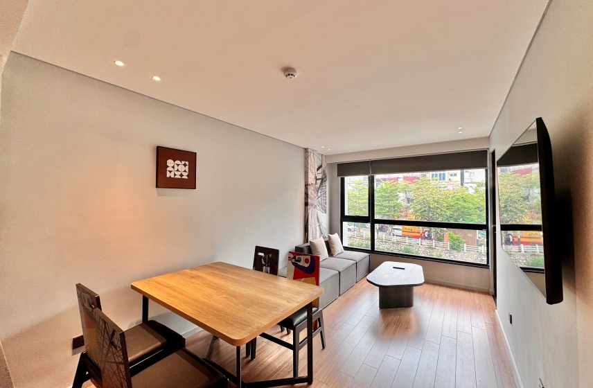 Modern apartment to rent in Truc Bach with lake view 2bed