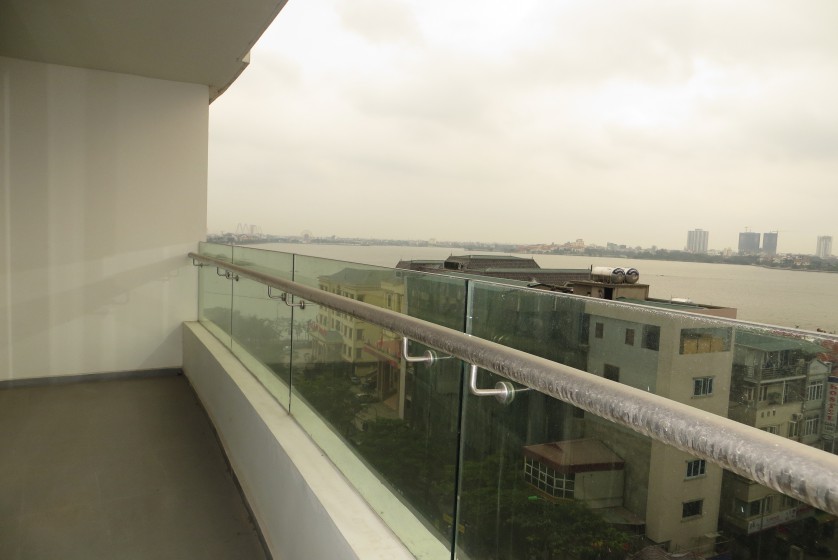 Watermark Hanoi apartment with lake view, 3 beds 2 baths