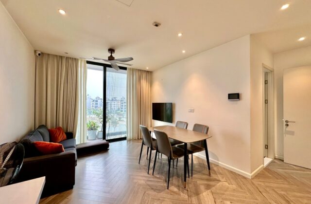 Park view apartment for rent in Ngoc Thuy, Long Bien 3 bedrooms