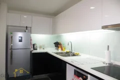 Furnished 01 bedroom apartment in Watermark Hanoi rent with natural light 7