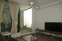 02 bedrooms semi-detached villa in Vinhomes Riverside Hanoi rent 5