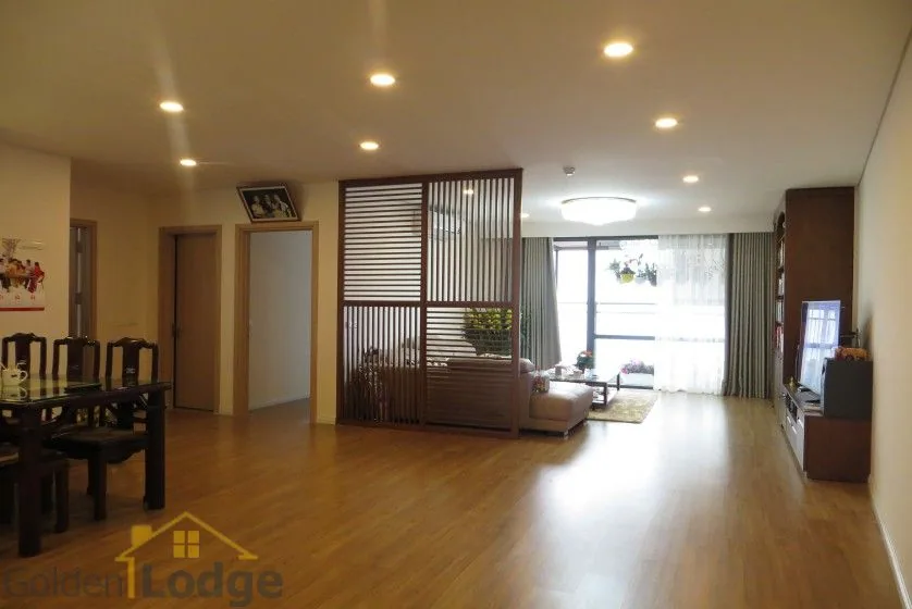 Furnished 03 bedroom apartment Mipec Riverside Long Bien 140m2 1