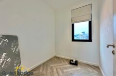 Park view apartment for rent in Ngoc Thuy, Long Bien 3 bedrooms