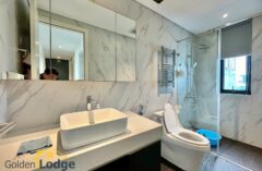 Park view apartment for rent in Ngoc Thuy, Long Bien 3 bedrooms