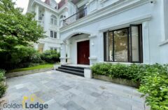 Villa in Vinhomes Riverside for rent, elevator nearby BIS Hanoi