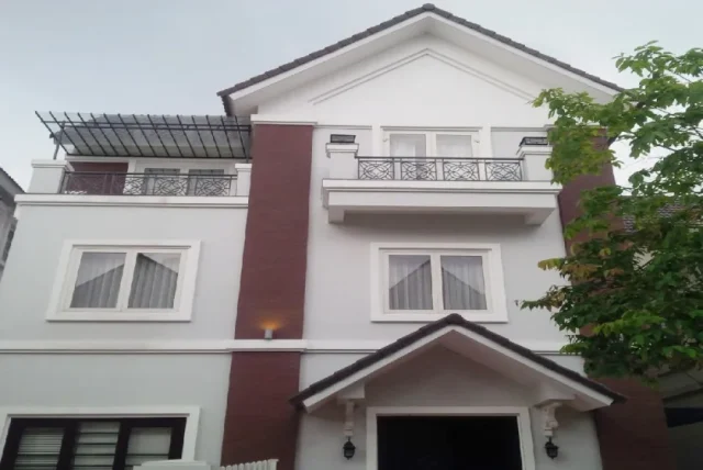 Biệt thự cho thuê Vinhomes Riverside đủ đồ 3 phòng ngủ
