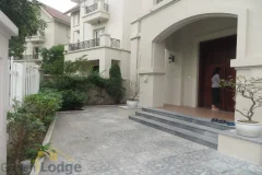 4 bedroom villa in Vinhomes Riverside close Jura Park, 367m2 2