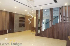 4 bedrooms, semi detached villa to let in Vinhomes Riverside 4