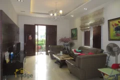 5 bedrooms, fully furnished semi-detached villa in Vinhomes Riverside rental 6