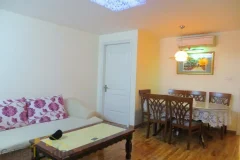 02 bedroom apartment for rent on Lac Long Quan, Tay Ho 1