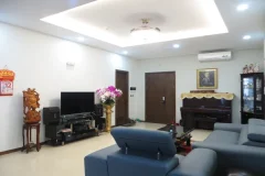 Apartment in Trang An Complex 3 double beds, 154m2 3