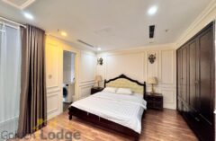 Big studio for rent in Hai Ba Trung, Hanoi with furnished