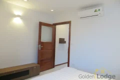 Bright reception room 1 bedroom apartment in Tay Ho furnished 8