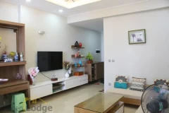 Corner furnished two bedroom apartment in Trang An Complex to rent 6