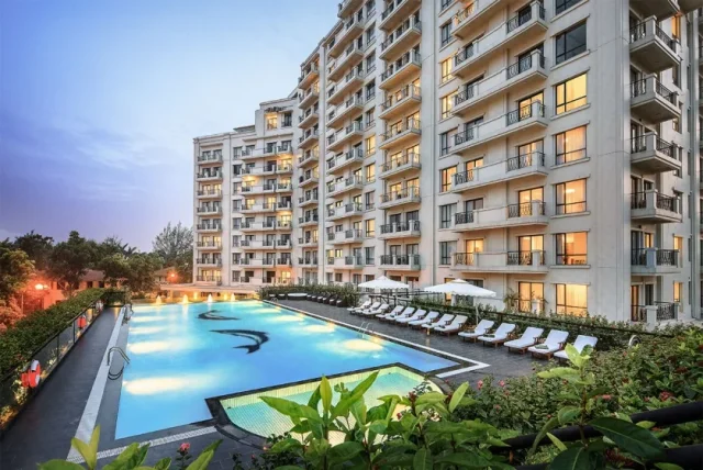 Elegant Suites Westlake