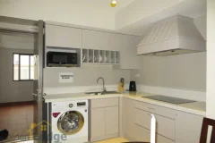 Fully furnished studio apartment on Dang Thai Mai street, Tay Ho 4