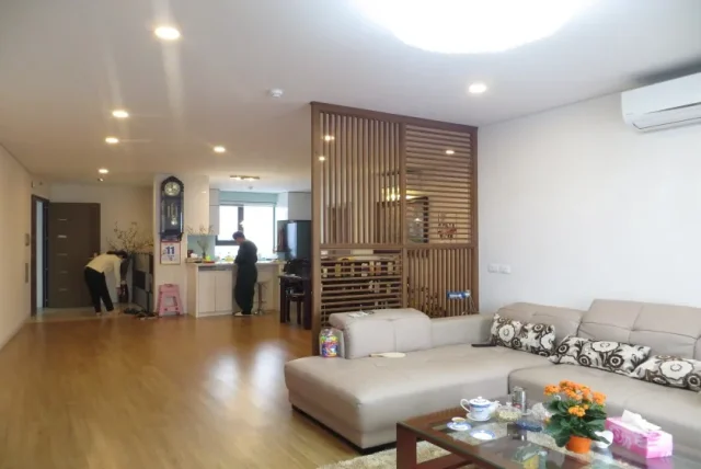 Furnished 03 bedroom apartment Mipec Riverside Long Bien 140m2