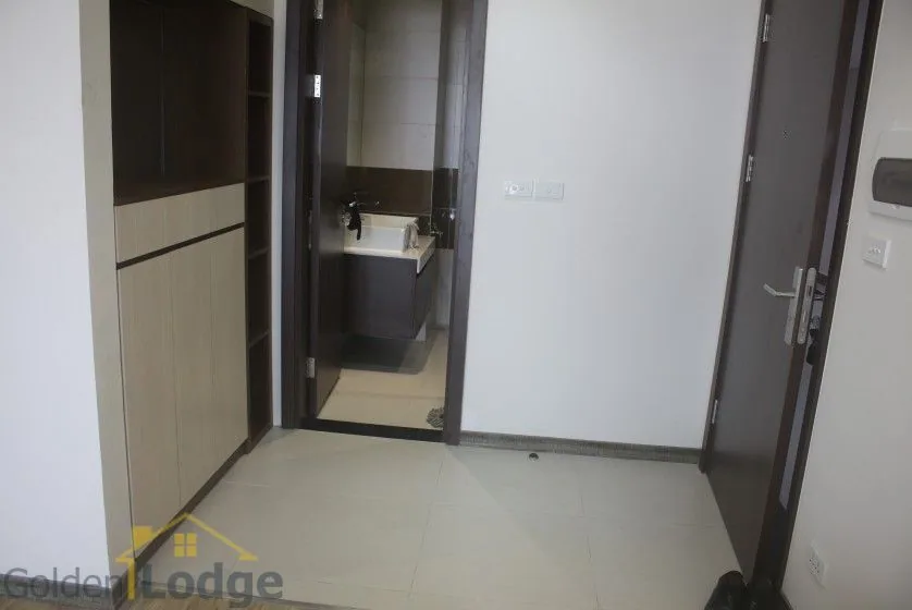 Furnished 2 beds 2 baths apartment in Northern Diamond for rent 1