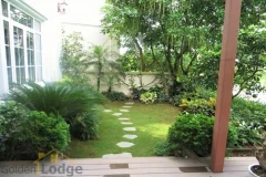 Furnished 3 bedrooms in Vinhomes Riverside villa rental in Long Bien 3