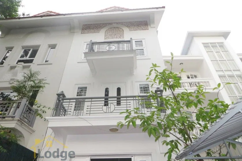 Furnished 5 bedroom house in Tay Ho Hanoi Vietnam lake view 1