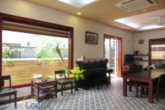 Completely furnished villa with swimming pool for rent in Vinhomes Riverside 5