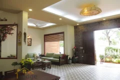 Completely furnished villa with swimming pool for rent in Vinhomes Riverside 7