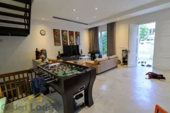 Garden 4 bedroom villa for rent in Vinhomes Riverside Hanoi 5