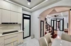 House for Rent in Tay Ho with 4 bedrooms on Dang Thai Mai 5