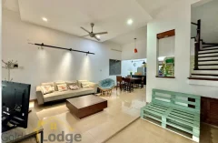 House in Long Bien nearby LFAY Hanoi for rent 4 bedrooms 1