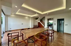 House with River view in Long Bien for rent with 4 bedrooms 2