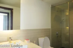 Lake view Watermark Hanoi apartment 02 beds 02 baths furnished 7