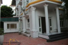Large garden Tay Ho house for rent Hanoi with 5 bedrooms 1