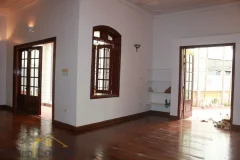 Large yard house to rent in Tay Ho Westlake 4 bedrooms 4