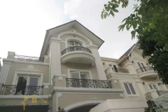 Luxury furniture Vinhomes Riverside villa rental furnished 4 beds 1