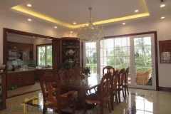 Luxury Vinhomes Riverside villa with large garden, elevator 7