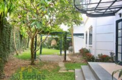 Massive garden and pool villa for rent in Long Bien 7 bedrooms