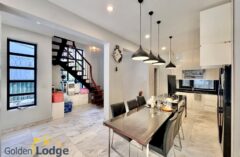 Massive yard house in Tay Ho for rent on To Ngoc Van street 3beds
