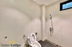Massive yard house in Tay Ho for rent on To Ngoc Van street 3beds