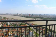 Mipec Riverside 03 bedroom apartment to rent with furnished nice view 7
