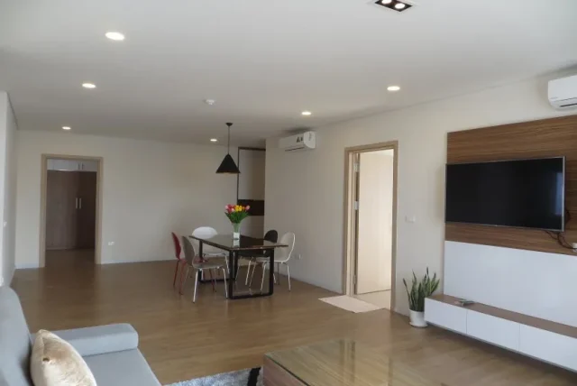 Mipec Riverside apartment rental 3 beds 2 baths furnished 125m2
