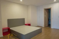 Mipec Riverside apartment with 3 bedrooms, furnished on Tower B 7