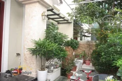 Modern 3 bedroom villa in Vinhomes Riverside for rent 3 bathrooms 4