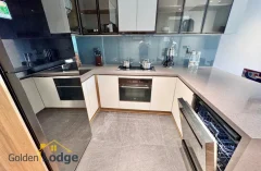 Modern apartment to rent in Truc Bach with lake view 2bed 5