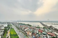 Rent three bedroom apartment in Mipec Riverside furnished 2