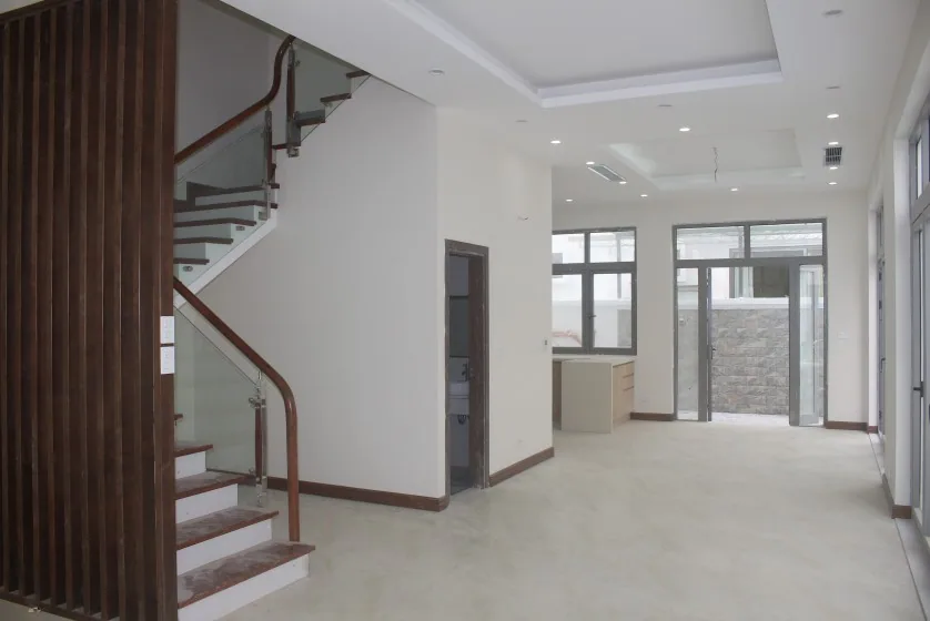 Rent unfurnished villa in Vinhomes Harmony 4 beds 4 baths 1