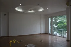Rooftop terraced house for rent in Tay Ho with lake view 6