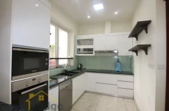 Semi-detached villa for rent in Vinhomes Riverside 4beds 5