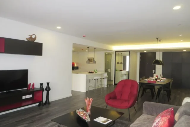 Somerset West Point Hanoi 2 bedrooms serviced apartment for rent