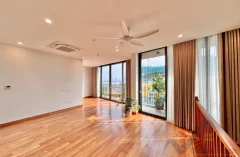 Spacious Penthouse duplex in Tay Ho for rent with 4 bedrooms 4